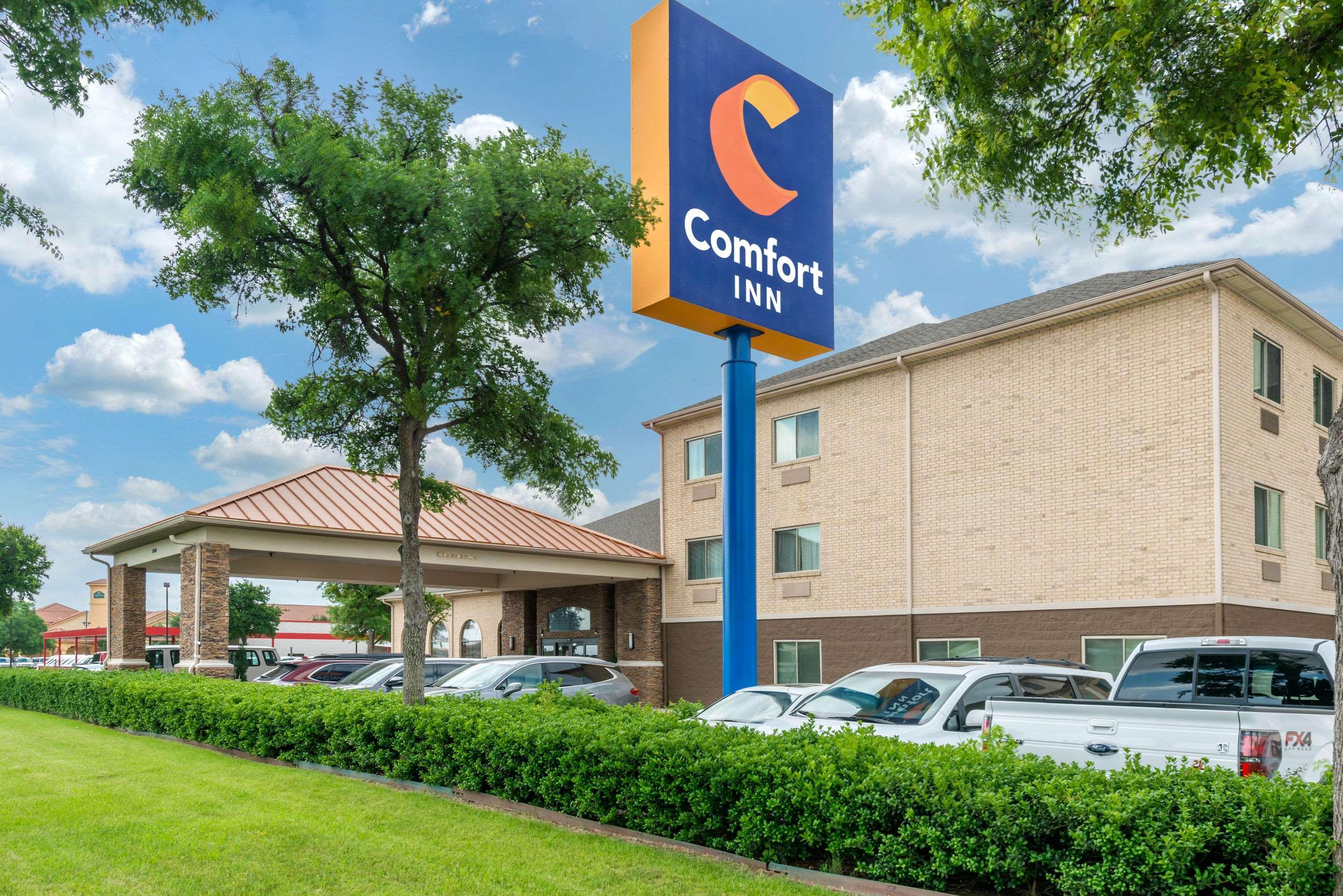 Comfort Inn Dfw Airport North 格雷普韦恩 外观 照片